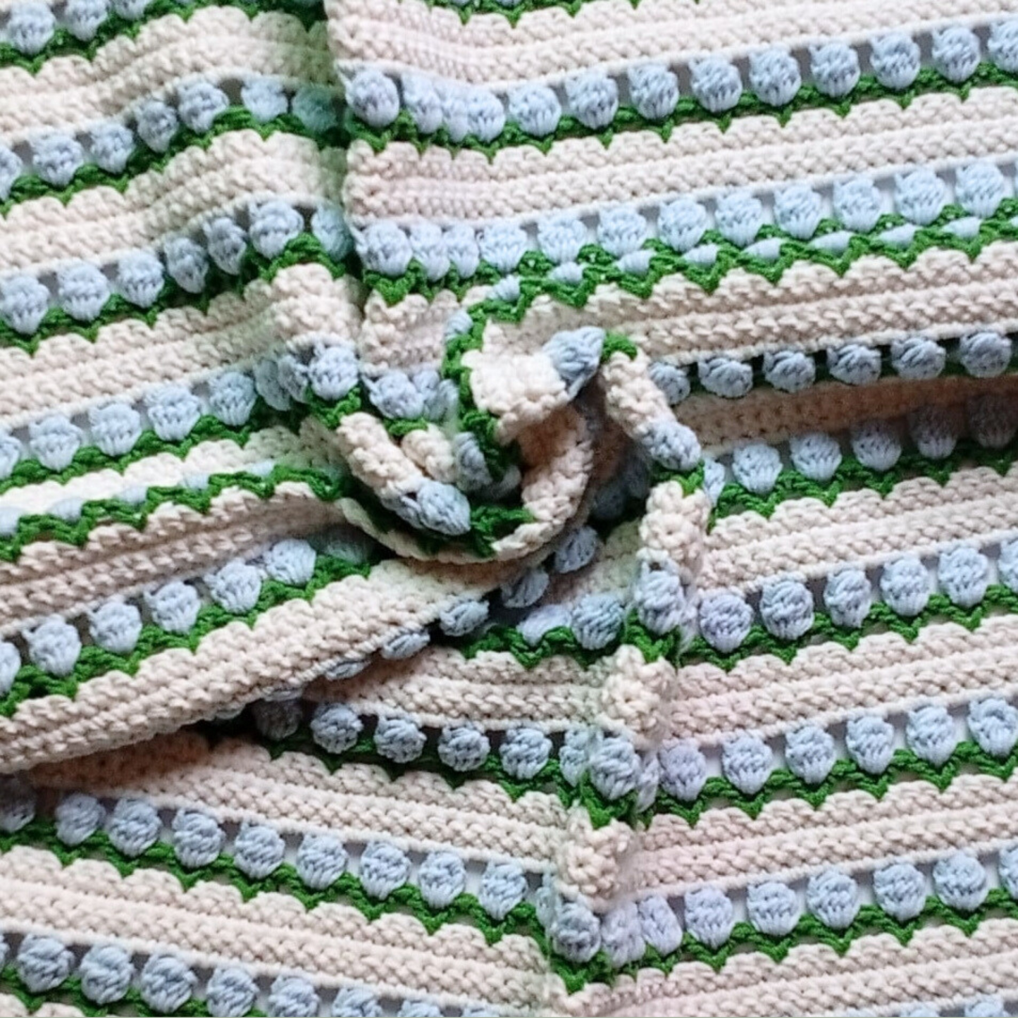 Tulip Hug Baby Blanket